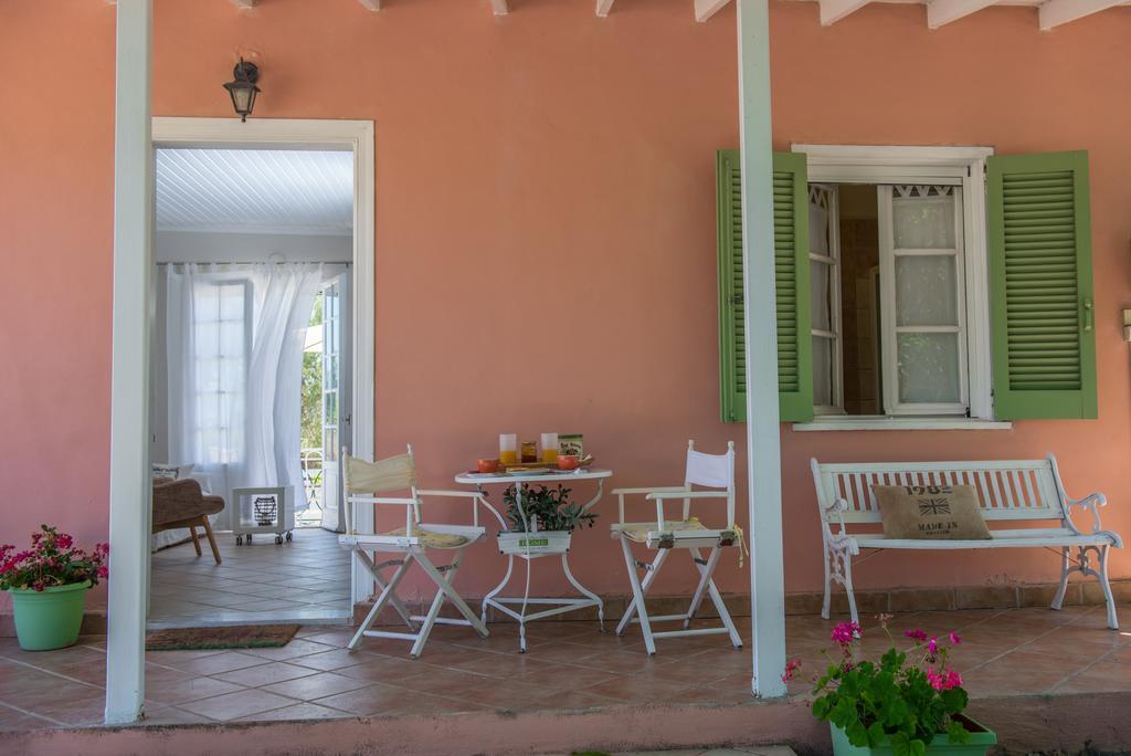 Ailanto * Lygia (Lefkada)